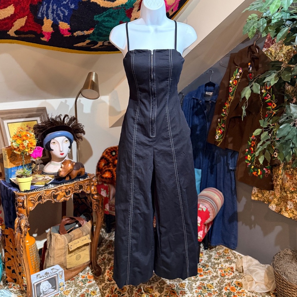 Pixie Market‎ Black Contrast Stitch Wide Leg Jumpsuit XS Front Zip Open Back Tie